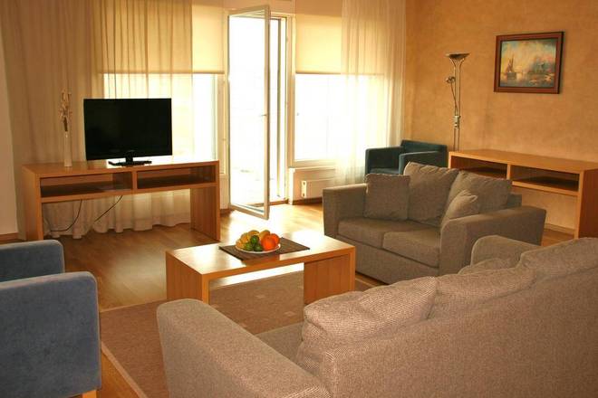 Adelle Apartments, Tallinn