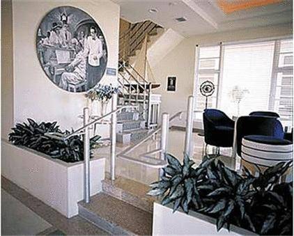 Crescent Resort On South Beach, Miami