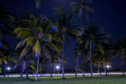 Crescent Resort On South Beach, Miami