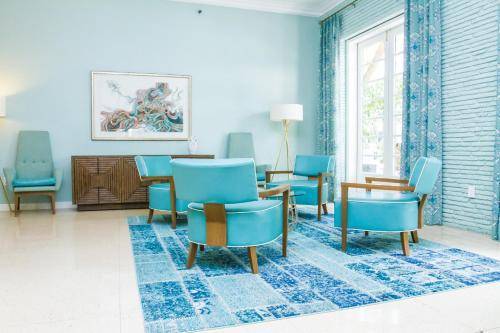 Dorchester Hotel & Suites, Miami